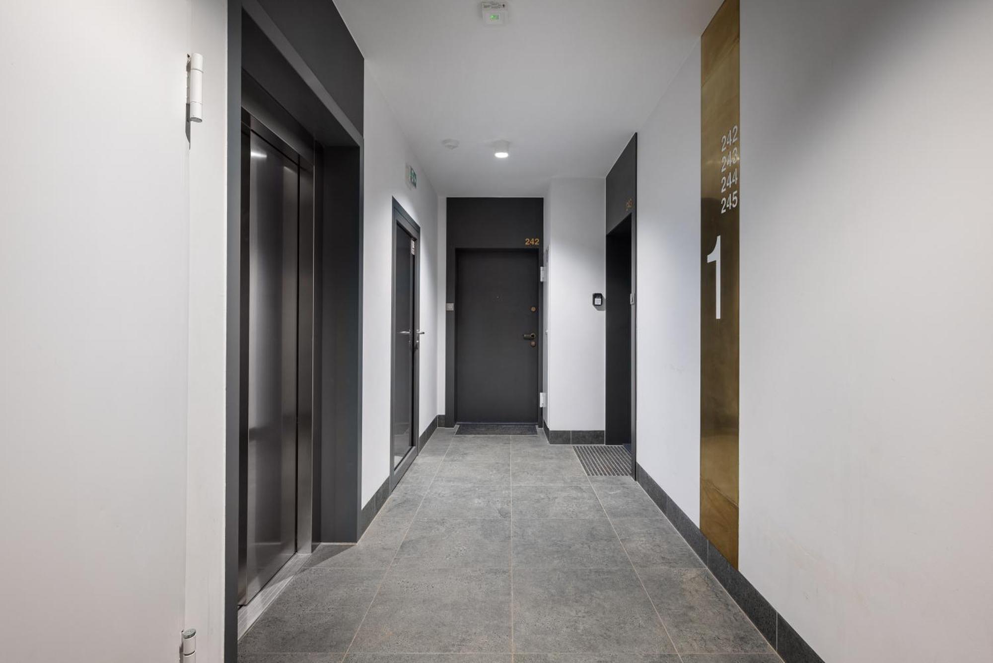 High Wilanow Modern Apartment Varsovia Exterior foto